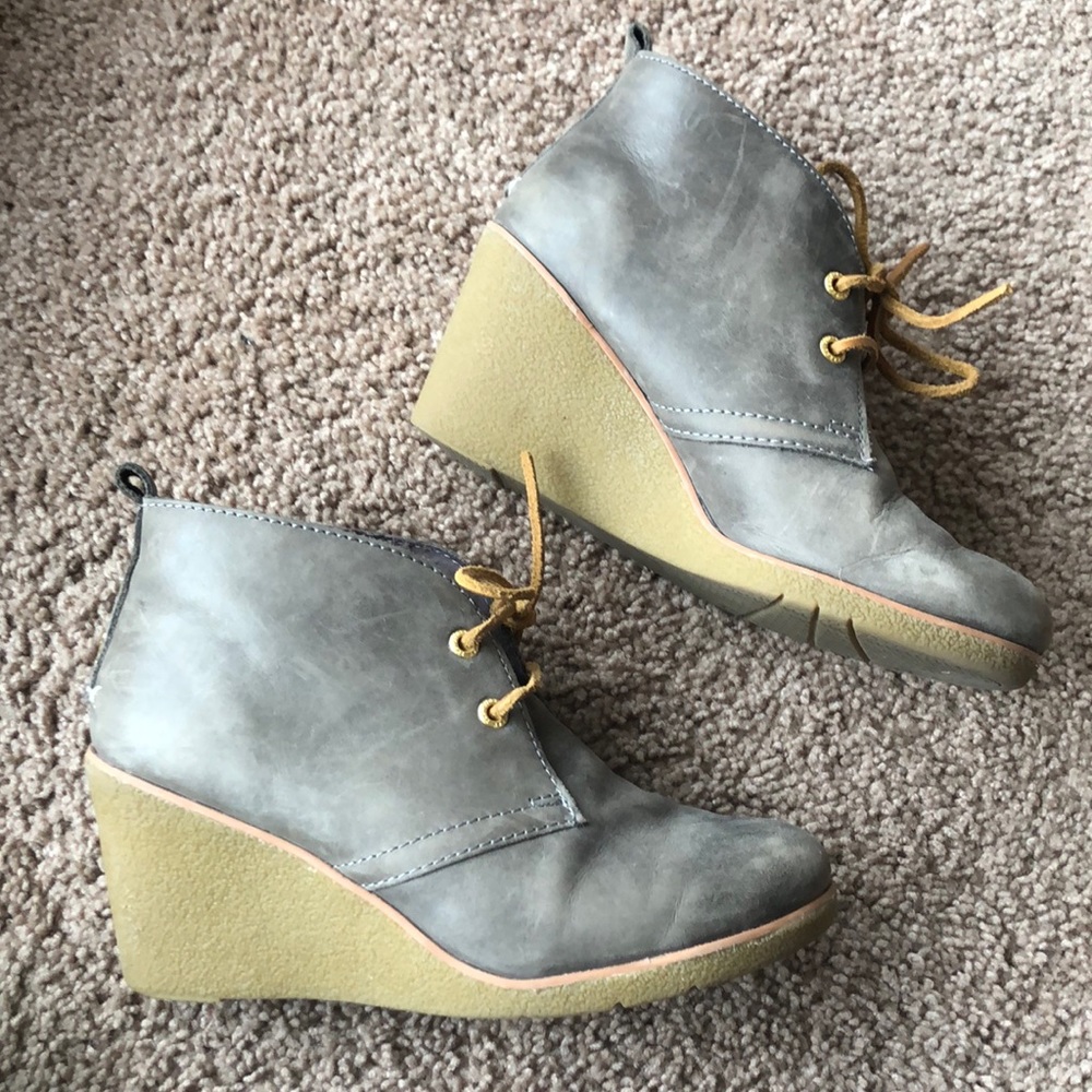 Sperry Wedges